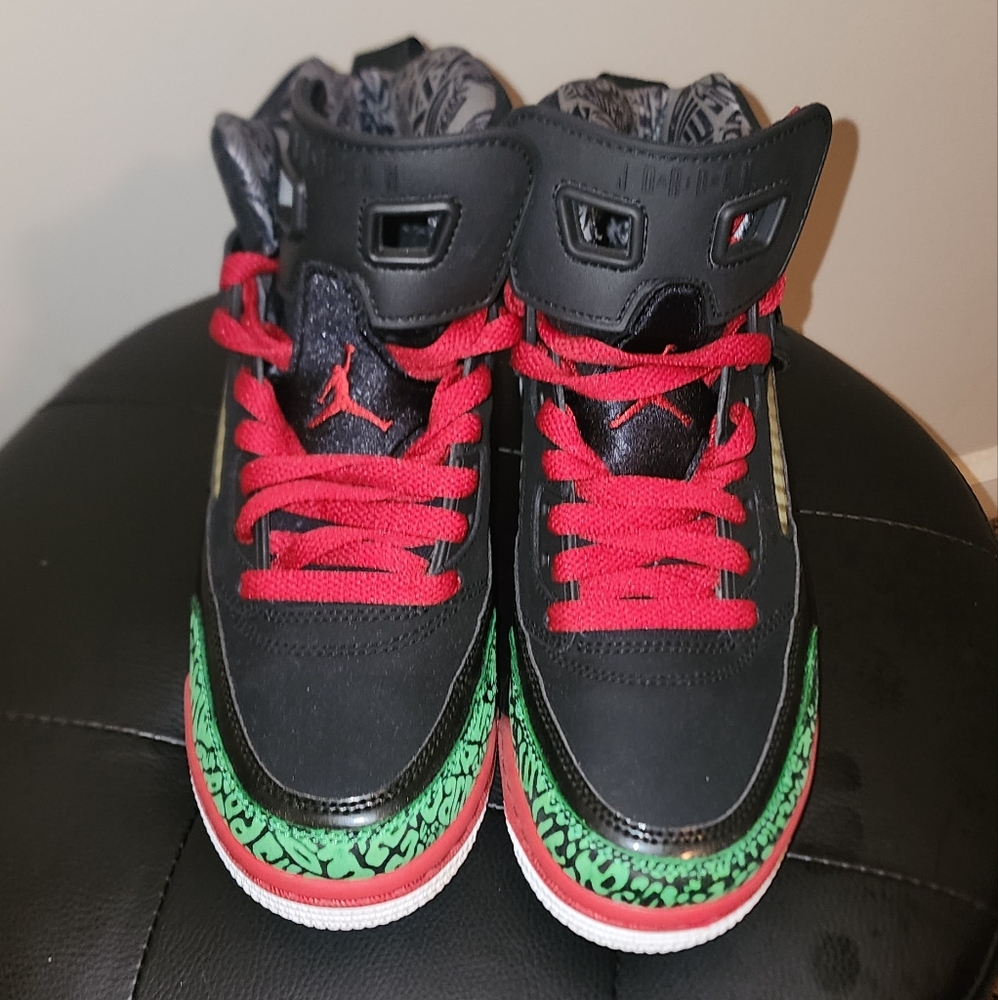 Boys Jordan Spizike Low Casual Shoes